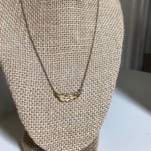 Chloe + Isabel Sculpted Feather Pendant Necklace